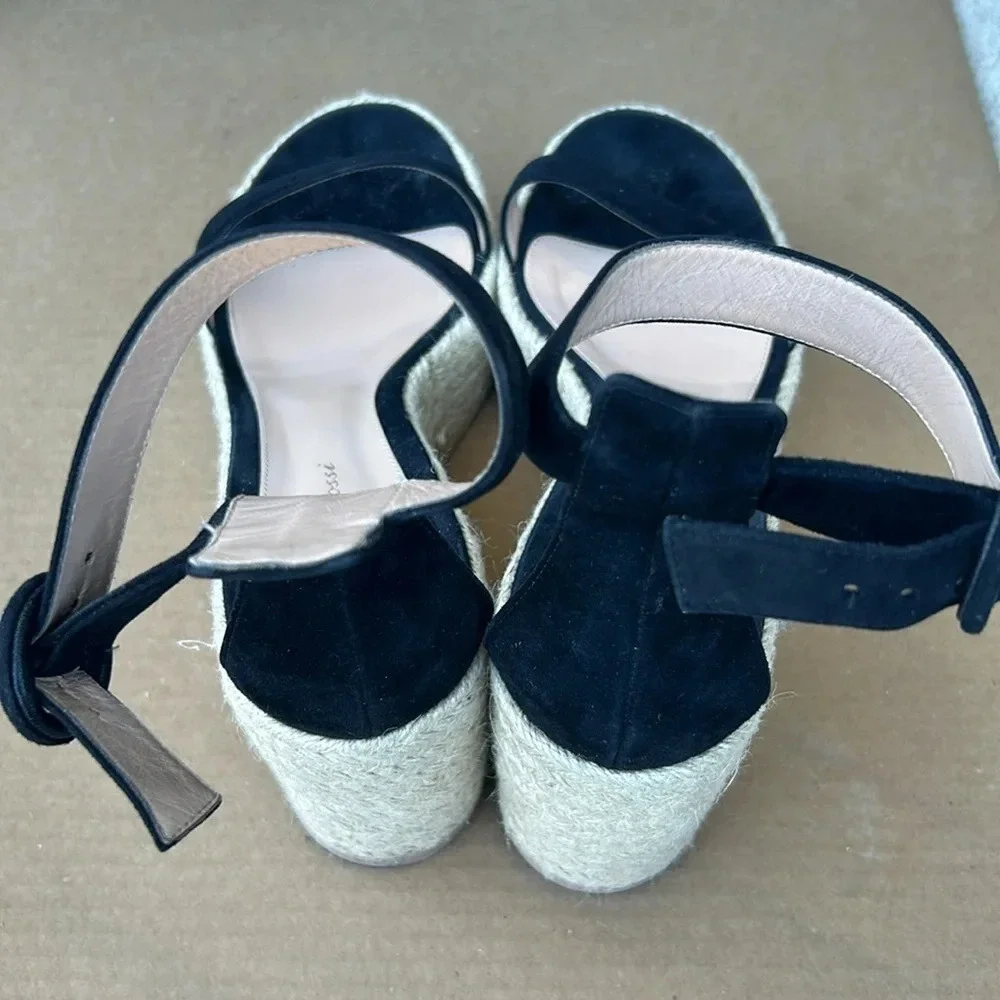 Gianvito Rossi like new